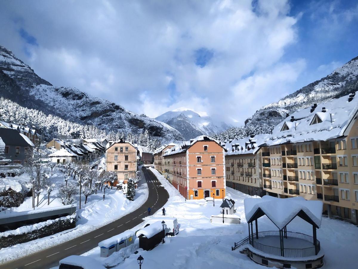 Apartamento De Montana "Nueva Canfranc" Exterior foto